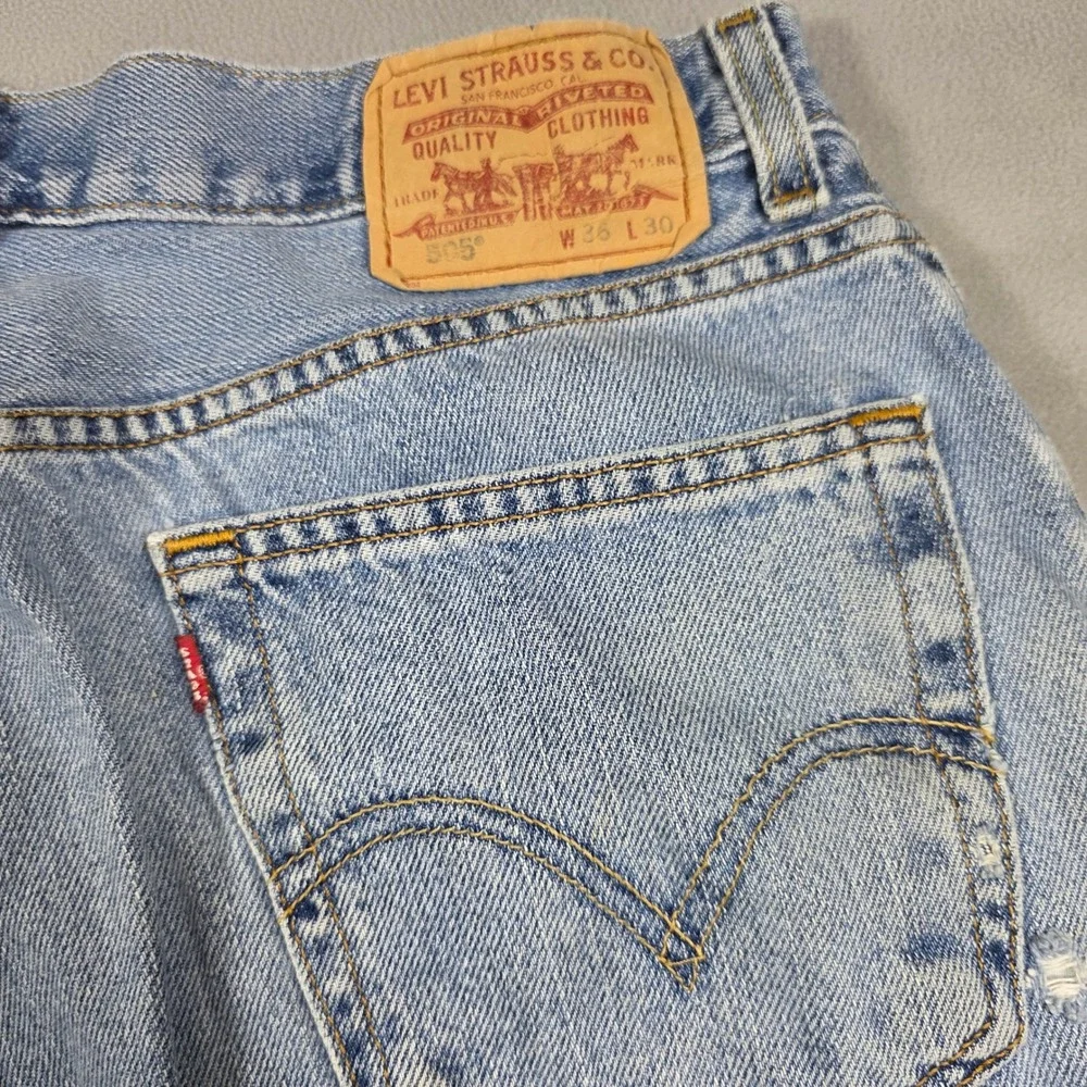 Levi's Jeans Mens W36 L30 Blue Straight Leg Regular‎ Fit 505 Light Wash